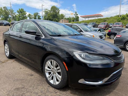 Used 2015 Chrysler 200 Limited w/ Spring Special Group FWD image 3