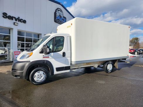 Used 2019 RAM ProMaster 3500 w/ Premium Appearance Group image 7