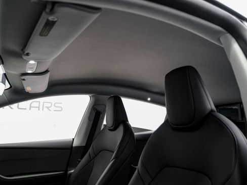 Used 2026 Tesla Model Y 2WD image 31