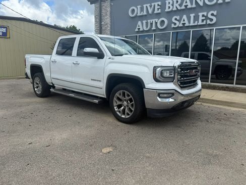 Used 2018 GMC Sierra 1500 SLT AWD/4WD image 2