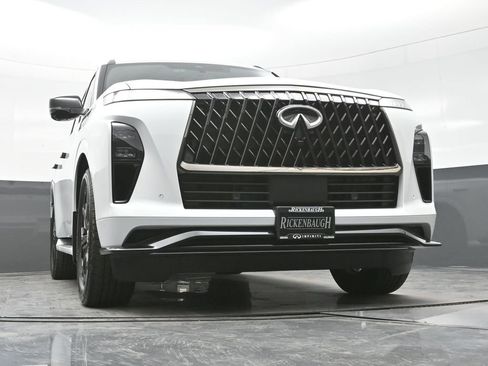 New 2026 INFINITI QX80 4WD image 23
