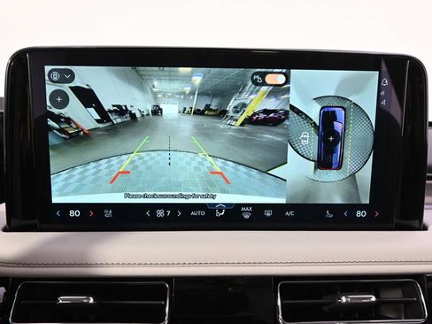 New 2026 Lincoln Aviator AWD image 30