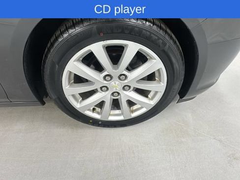 Used 2015 Chevrolet Malibu LT image 9