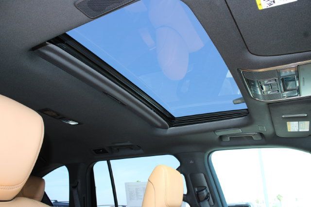 Certified 2024 Lexus LX 600 4WD w/ Interior Upgrade Package image 6