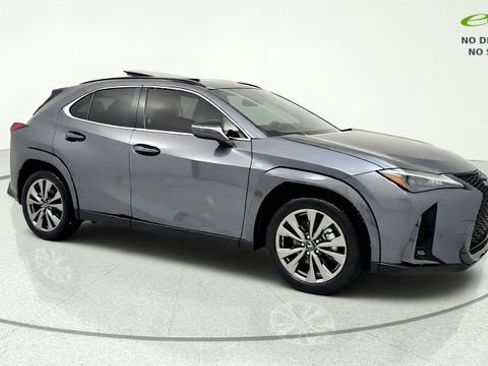 Used 2025 Lexus UX 300h FWD image 1