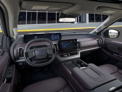 New 2025 Ford Expedition Max Platinum w/ Platinum Ultimate Package image 10