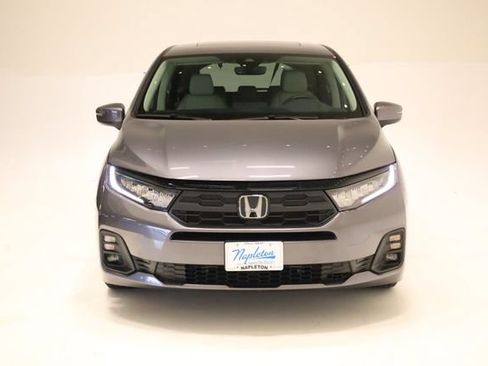 Used 2025 Honda Odyssey EX-L image 3