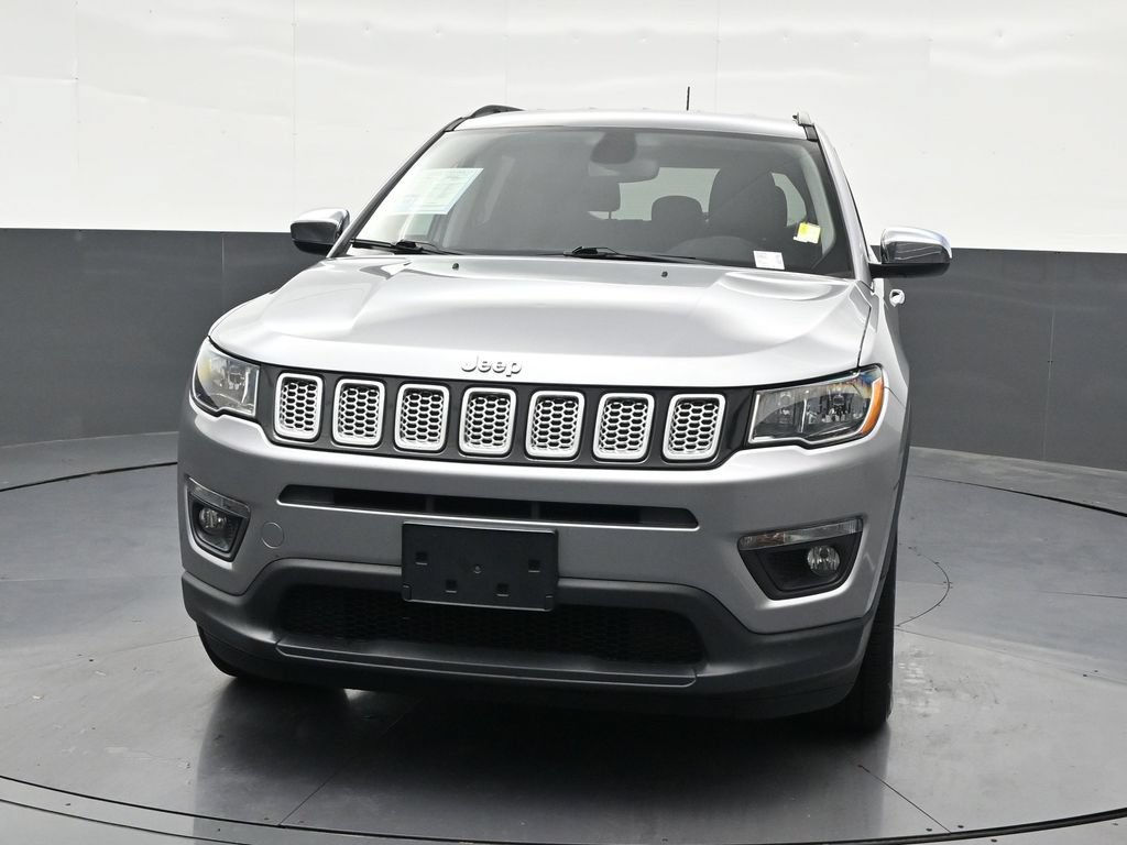 Used 2019 Jeep Compass Latitude AWD/4WD image 9
