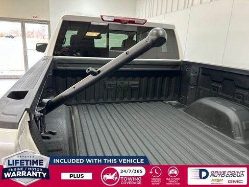 Used 2025 GMC Sierra 1500 Denali image 15