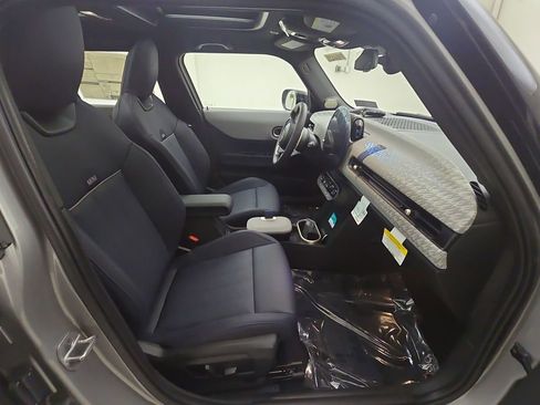 New 2026 MINI Cooper S image 29