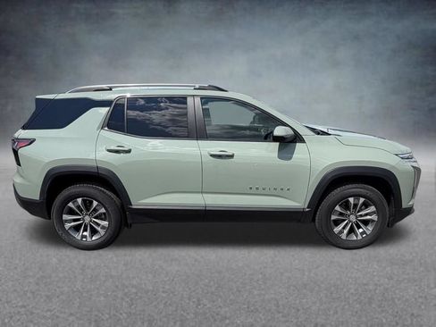 Used 2025 Chevrolet Equinox LT w/ Convenience Package II FWD image 7