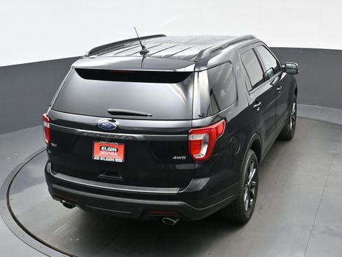 Used 2019 Ford Explorer XLT w/ Equipment Group 202A image 38