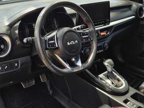 Used 2023 Kia Forte GT w/ GT2 Package image 7