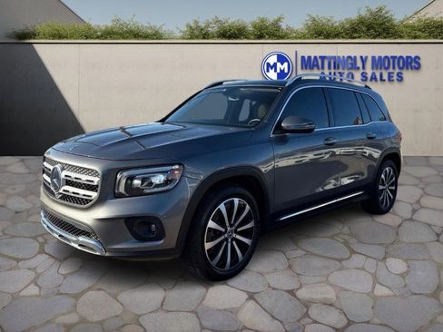 Used 2020 Mercedes-Benz GLB 250 image 3