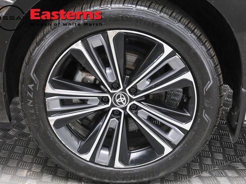 Used 2023 Toyota bZ4X AWD w/ Weather Package image 32