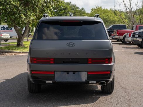 Used 2024 Hyundai Santa Fe Calligraphy AWD/4WD image 4