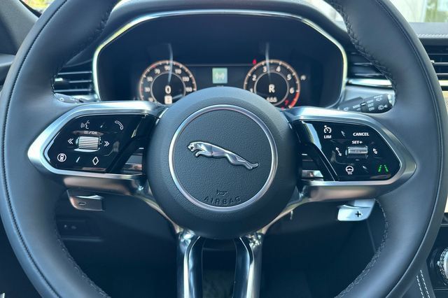 New 2026 Jaguar F-PACE R-Dynamic S AWD/4WD image 23