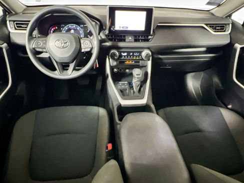Used 2023 Toyota RAV4 LE FWD image 29