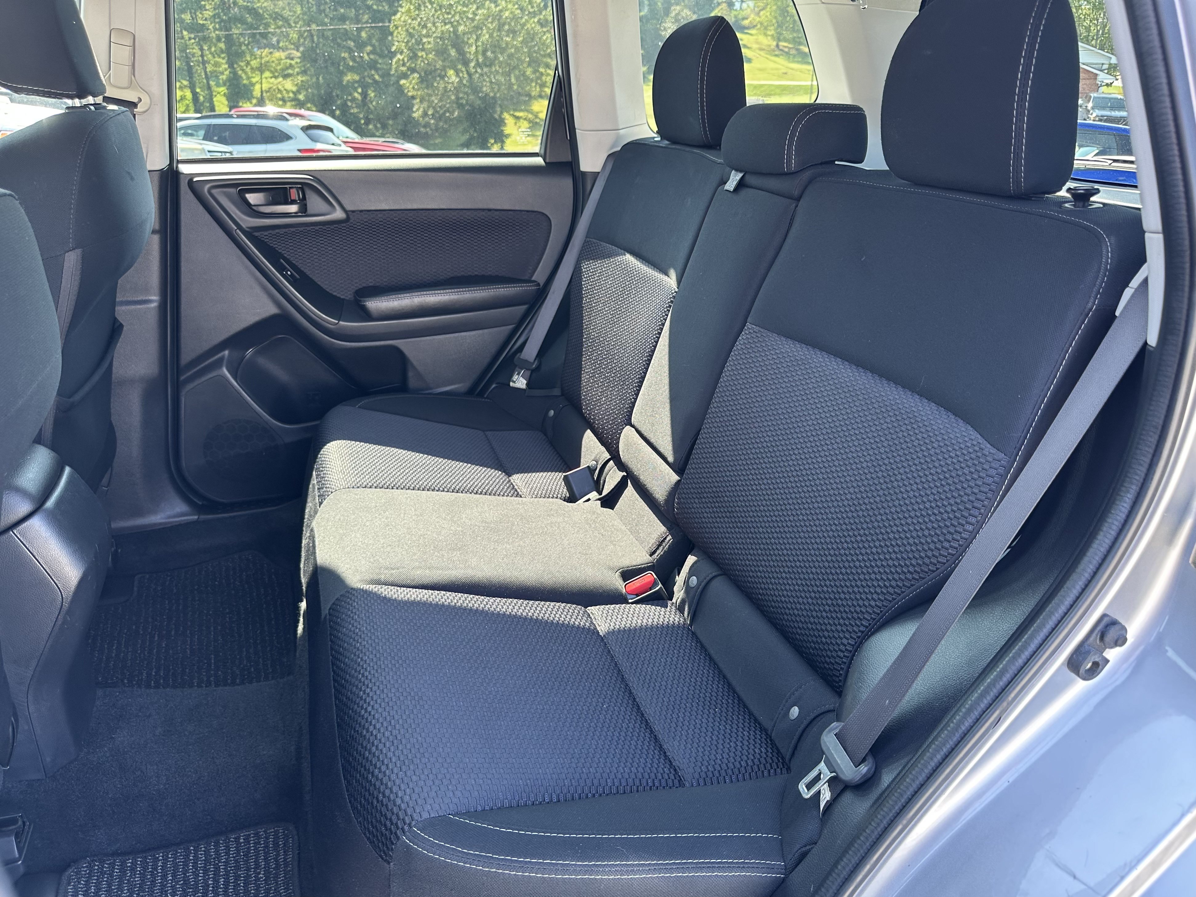 Used 2017 Subaru Forester 2.5i Premium AWD/4WD image 12