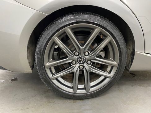 Used 2018 Lexus IS 300 F Sport image 17