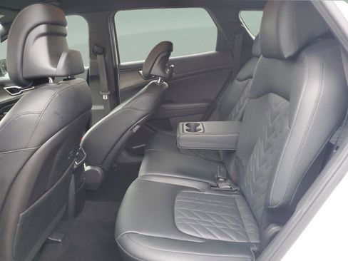 Used 2023 Kia Sportage X-Line image 7