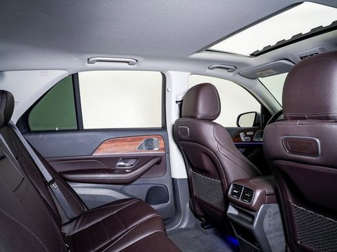 Used 2020 Mercedes-Benz GLE 450 4MATIC image 16