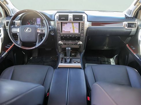 Used 2019 Lexus GX 460 Premium AWD/4WD image 29