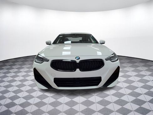 Used 2025 BMW 230i xDrive Coupe w/ M Sport Package image 5