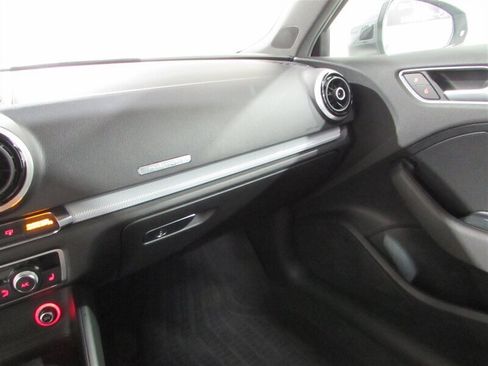 Used 2016 Audi A3 e-tron Premium Plus w/ Premium Plus Package image 26