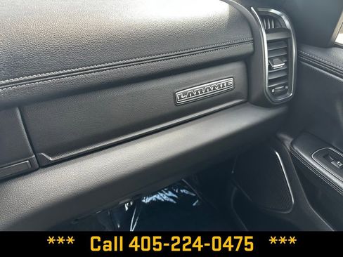 Used 2024 RAM 1500 Laramie AWD/4WD image 23