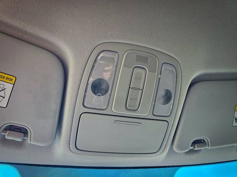 Used 2016 Kia Soul FWD image 24
