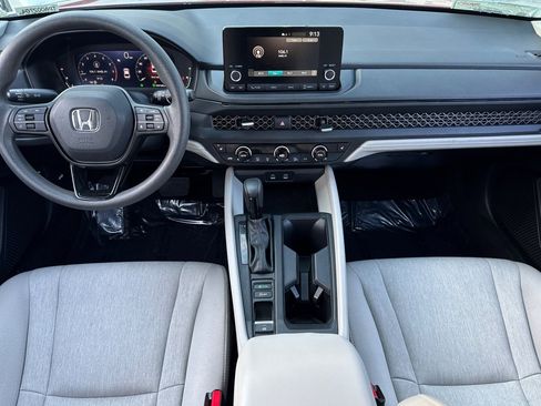 Used 2023 Honda Accord EX image 16