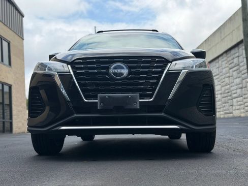 Used 2023 Nissan Kicks SV w/ Interior Electronics Package FWD image 38