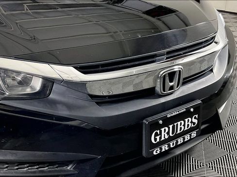 Used 2016 Honda Civic LX image 31