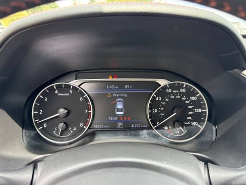 Used 2025 Nissan Altima 2.5 SR FWD image 18