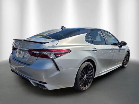 Used 2024 Toyota Camry XSE FWD image 4