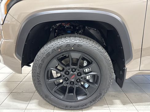 New 2026 Toyota Tundra Limited AWD/4WD image 6