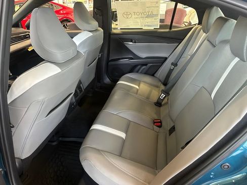 New 2026 Toyota Camry SE FWD image 10