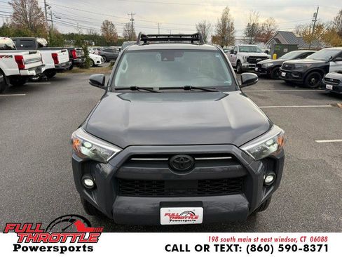 Used 2024 Toyota 4Runner SR5 Premium image 4