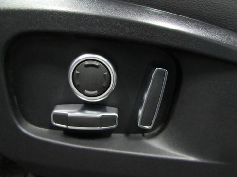Used 2023 Land Rover Defender 130 S AWD/4WD image 21