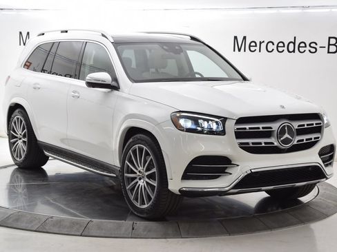 Certified 2023 Mercedes-Benz GLS 450 4MATIC image 8