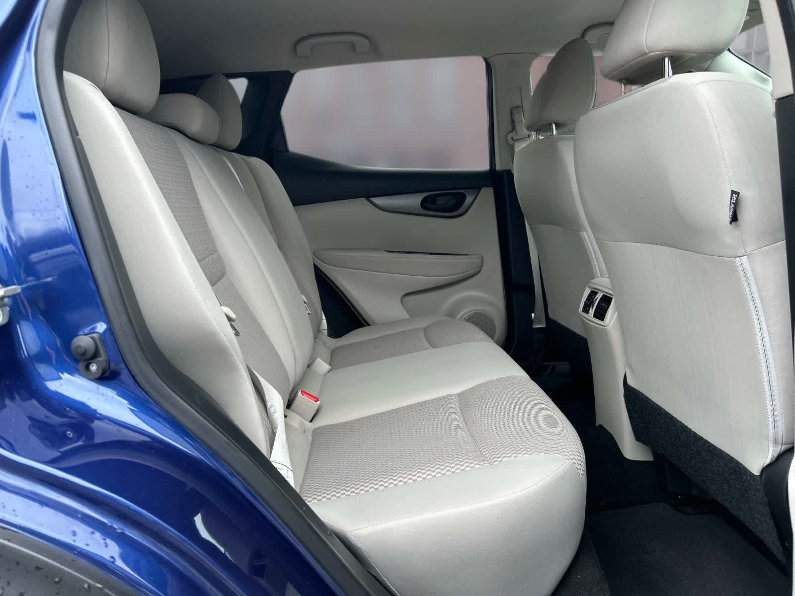 Used 2019 Nissan Rogue Sport SV AWD/4WD image 22