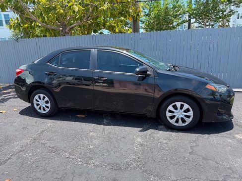 Used 2019 Toyota Corolla L FWD image 18