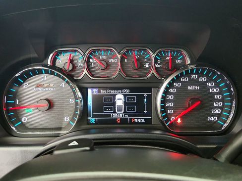 Used 2018 Chevrolet Silverado 1500 LT w/ True North Edition AWD/4WD image 12