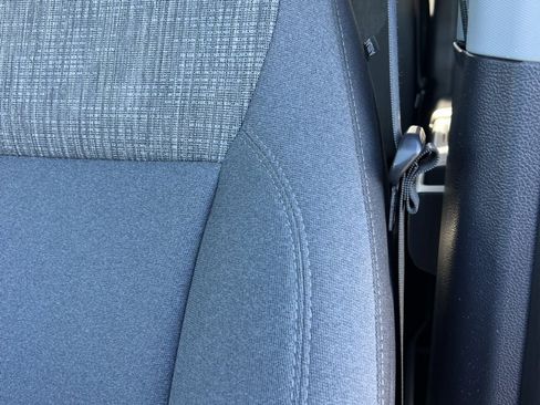 Certified 2022 Ford F150 XLT w/ Equipment Group 302A High image 21