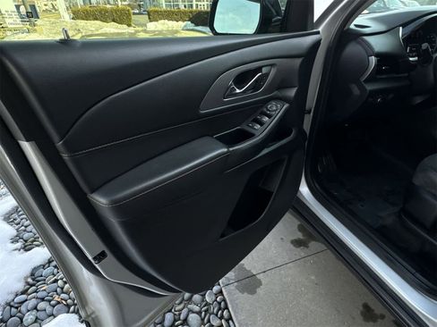 Used 2019 Chevrolet Traverse LS image 30