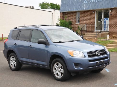 Used 2012 Toyota RAV4 4WD w/ Value Pkg image 4