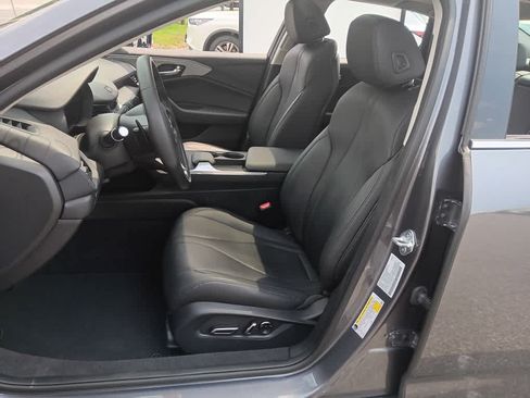 Used 2023 Acura TLX FWD image 11