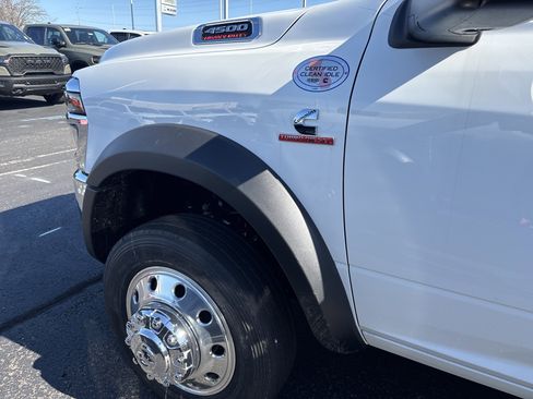 New 2026 RAM 4500 Tradesman w/ Chrome Appearance Group image 11