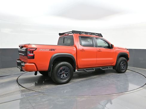Used 2025 Nissan Frontier PRO-4X w/ Pro Convenience Package AWD/4WD image 15